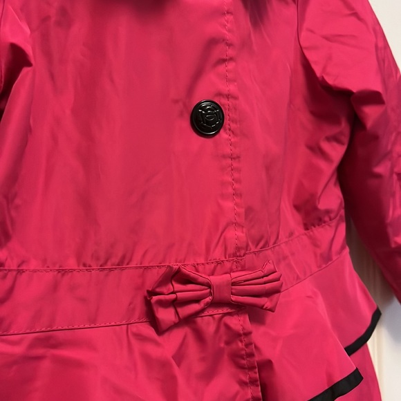 Adorable London Fog rain jacket - Picture 2 of 9